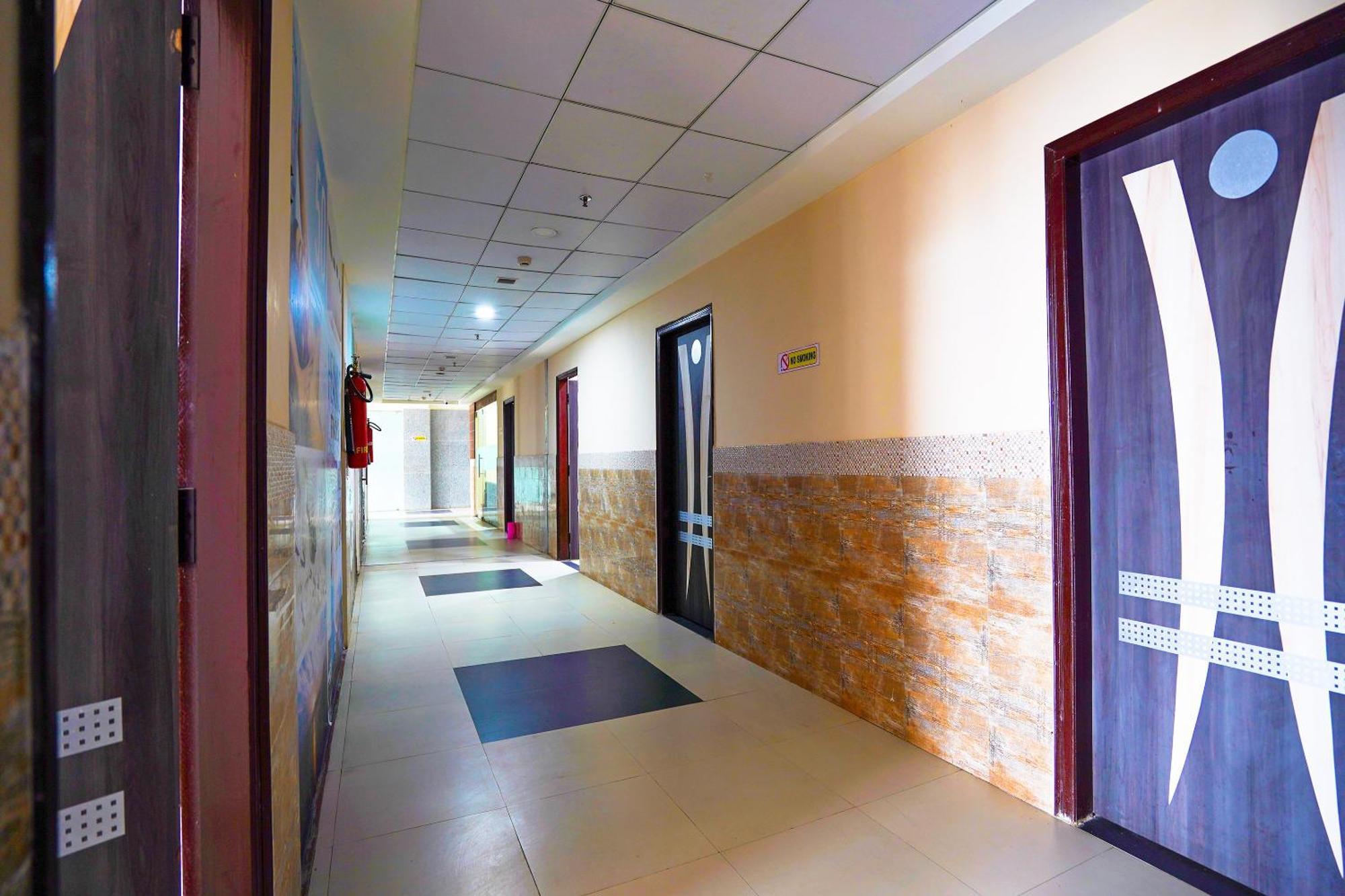 Hotel O H D Hotel Bhiwadi Exterior photo